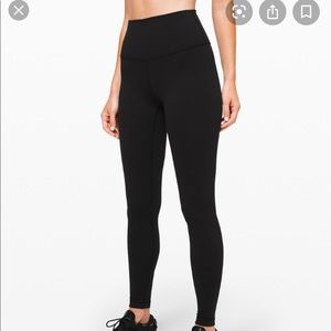 lulu high waisted Wunder Under size 8